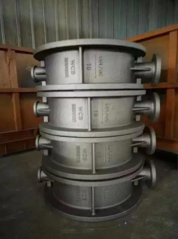 Cast iron valve coupling